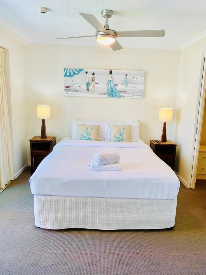 Emerald Sands Holiday Apartments Surfers Paradise Buitenkant foto