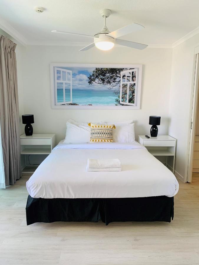 Emerald Sands Holiday Apartments Surfers Paradise Buitenkant foto