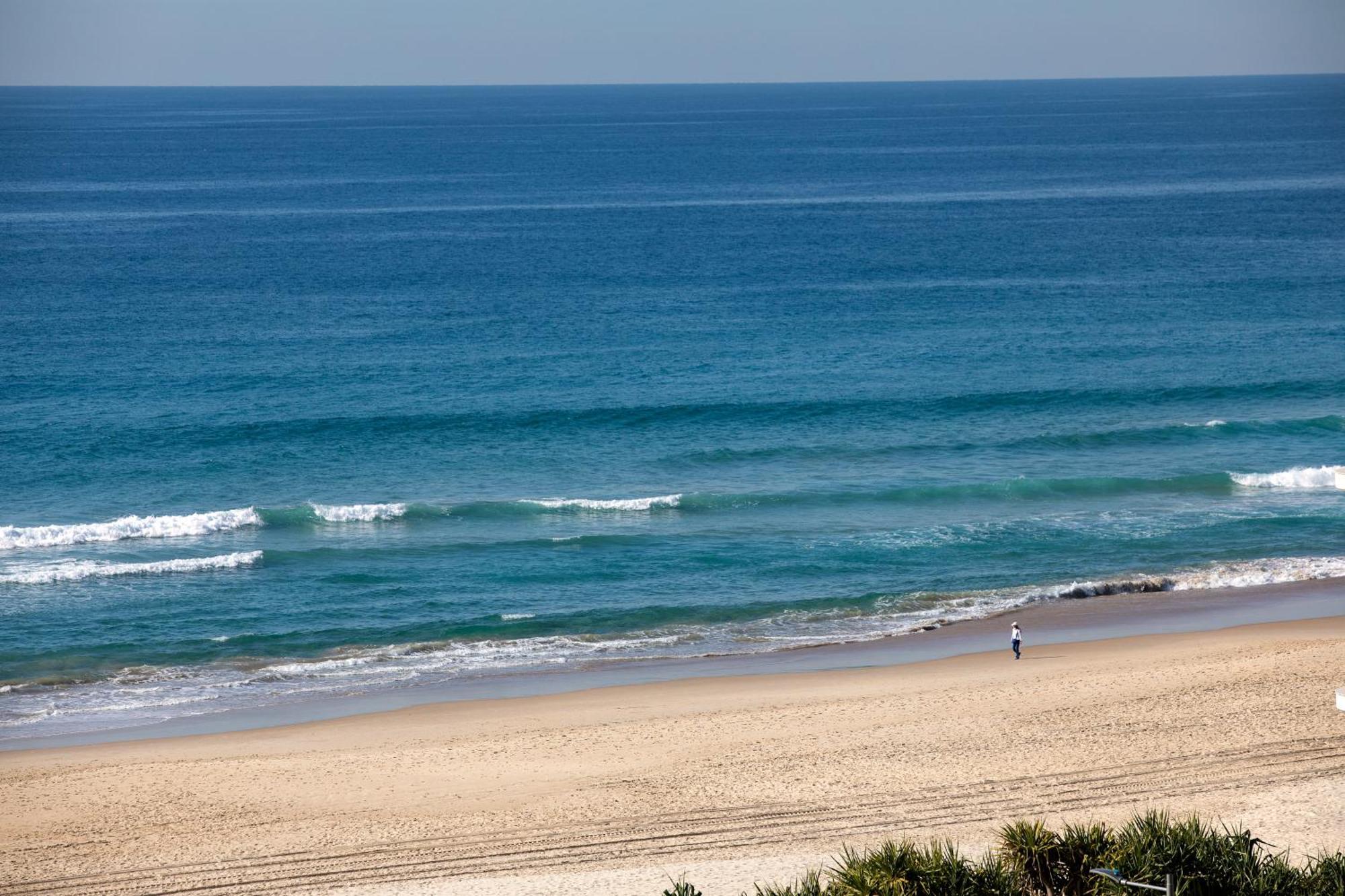 Emerald Sands Holiday Apartments Surfers Paradise Buitenkant foto