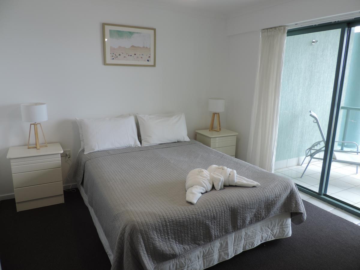 Emerald Sands Holiday Apartments Surfers Paradise Buitenkant foto
